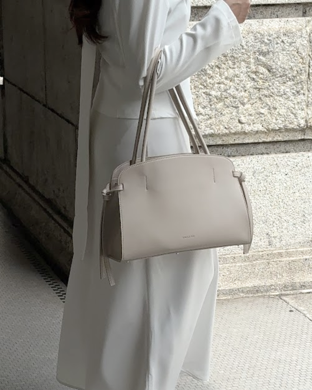 Pirrie Hourglass Bag - Crème