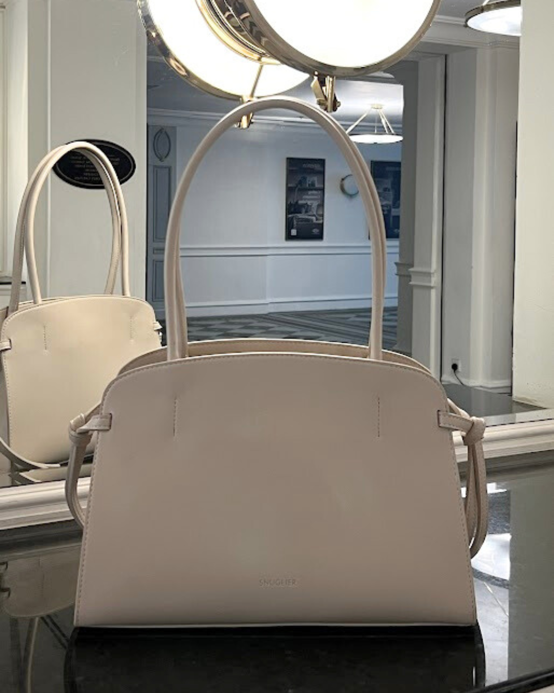 Pirrie Hourglass Bag - Crème