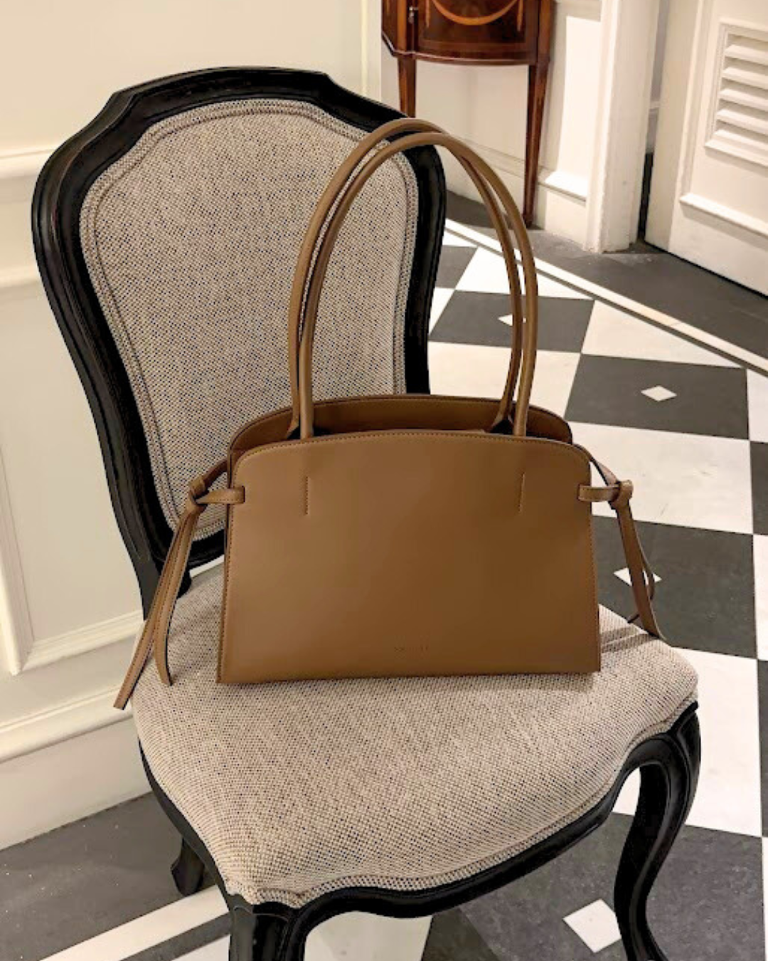 Pirrie Hourglass Bag - Biscotti