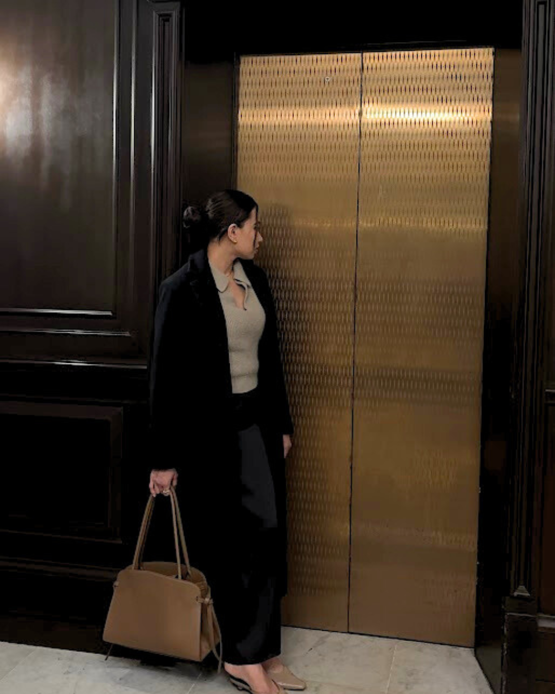 Pirrie Hourglass Bag - Biscotti