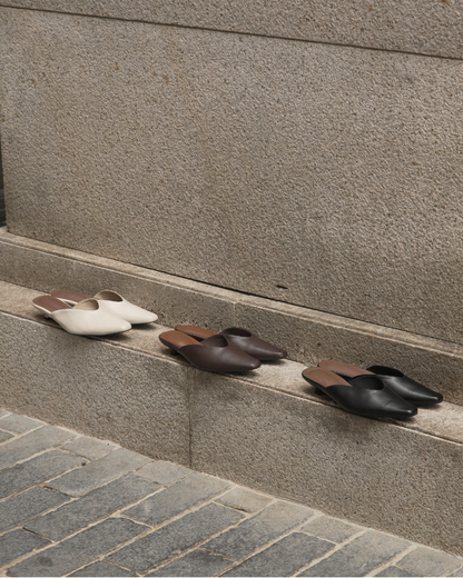 Elaine Maison Mules - Sable No. 3