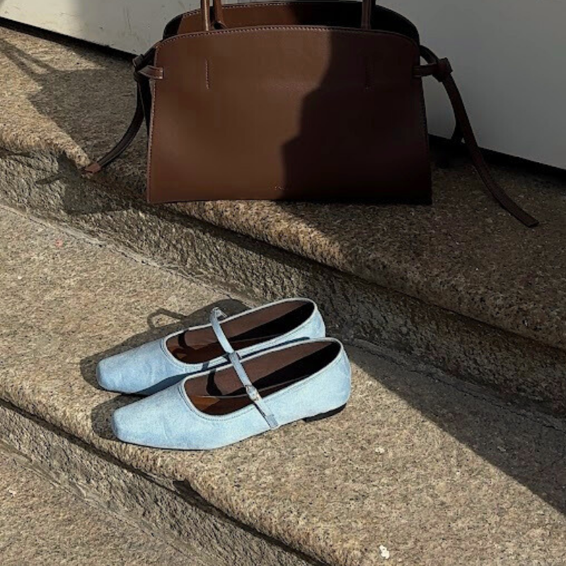 Alba The Suede Mary Jane - Poudre Blue