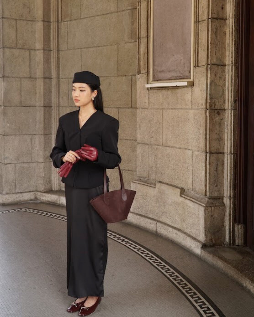 Carolyn Suede Tote Bag - Dark Brown