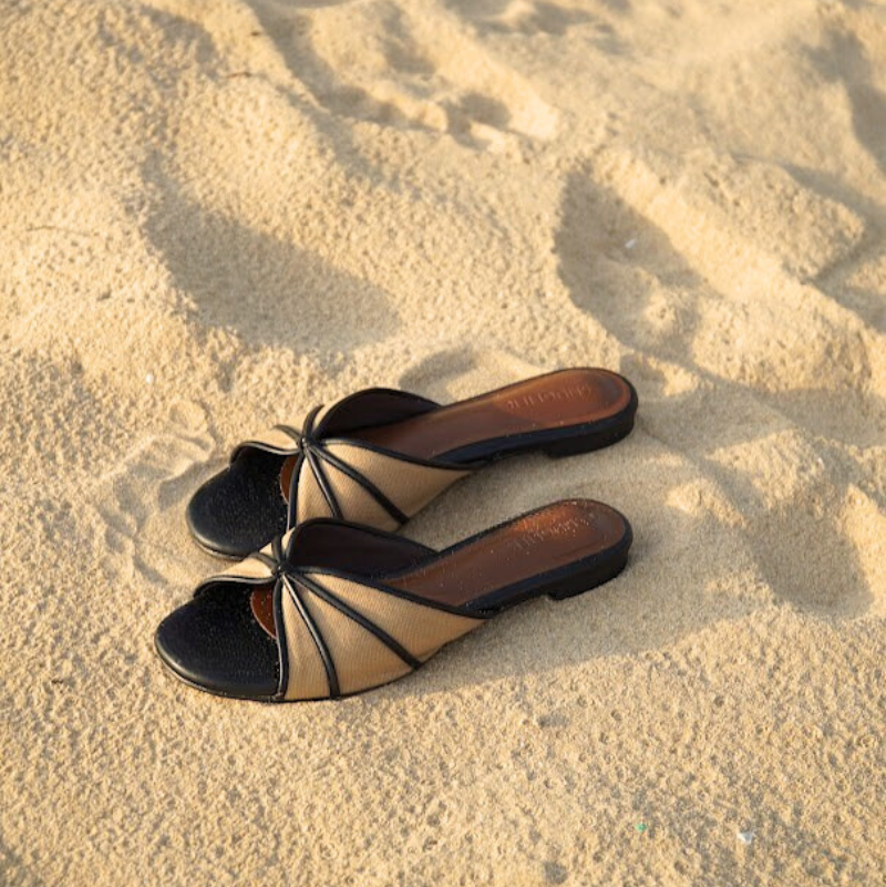 Capri Sandals - Salted Black