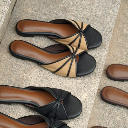 Capri Sandals - Salted Black