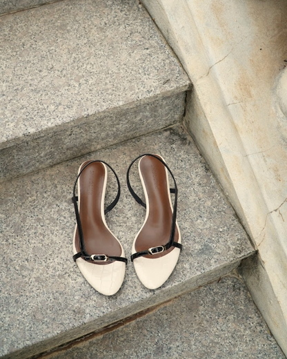 Solene - Suit & Pearl