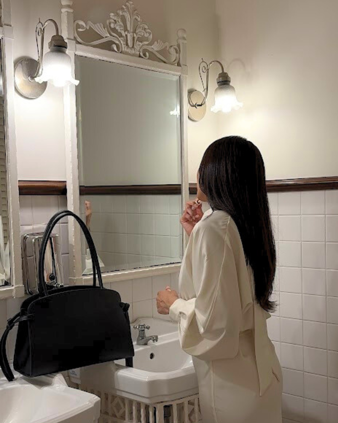 Pirrie Hourglass Bag - Noir