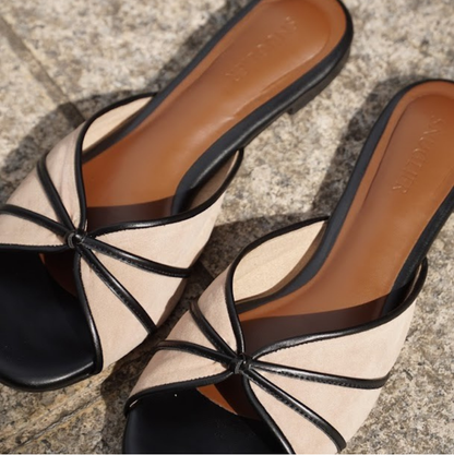 Capri Sandals - Black Sand